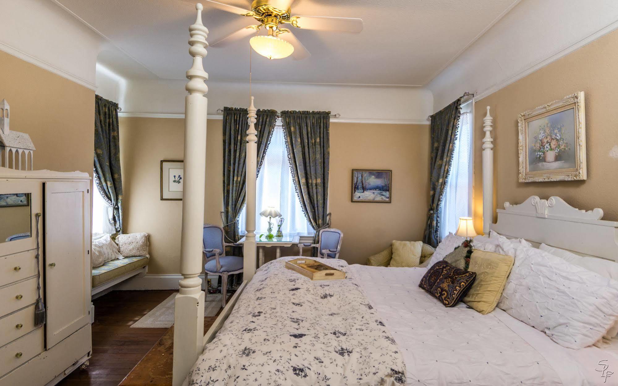 Joshua Inn Bed & Breakfast Hollister Ngoại thất bức ảnh